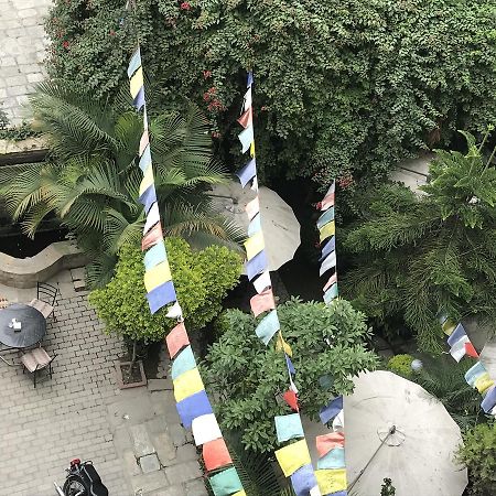 Hotel Florid Kathmandu Esterno foto