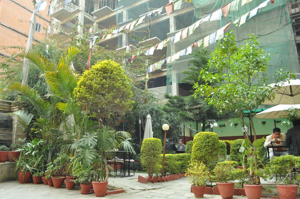 Hotel Florid Kathmandu Esterno foto