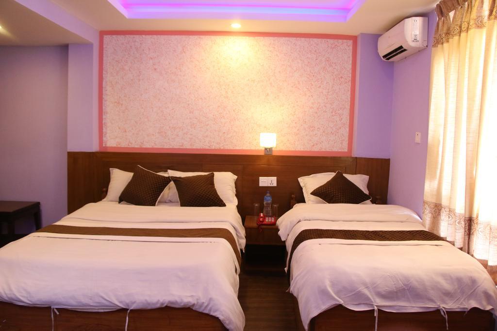 Hotel Florid Kathmandu Esterno foto