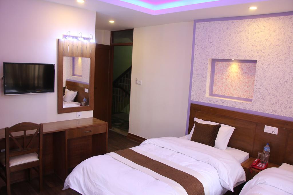 Hotel Florid Kathmandu Esterno foto