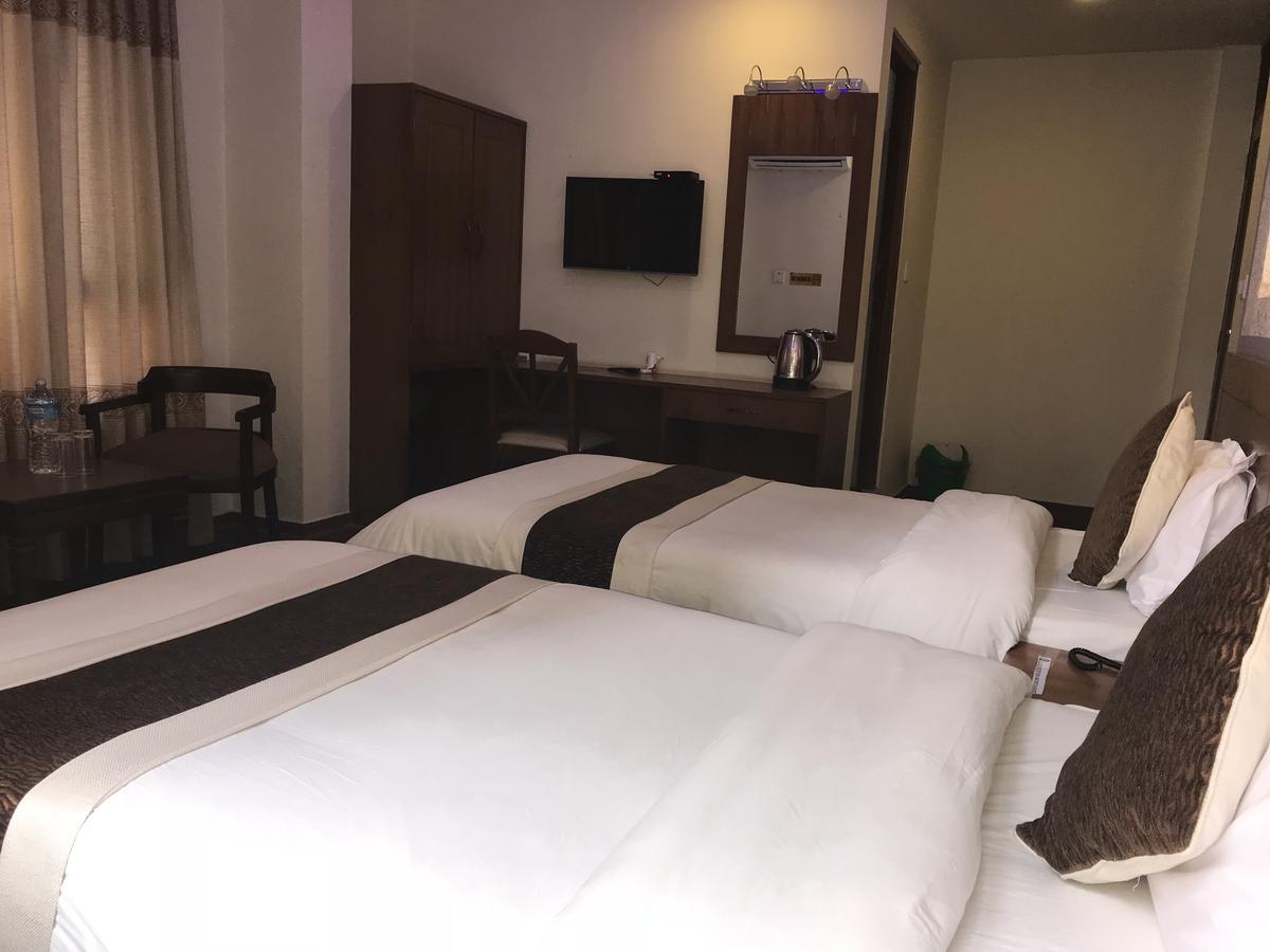 Hotel Florid Kathmandu Esterno foto