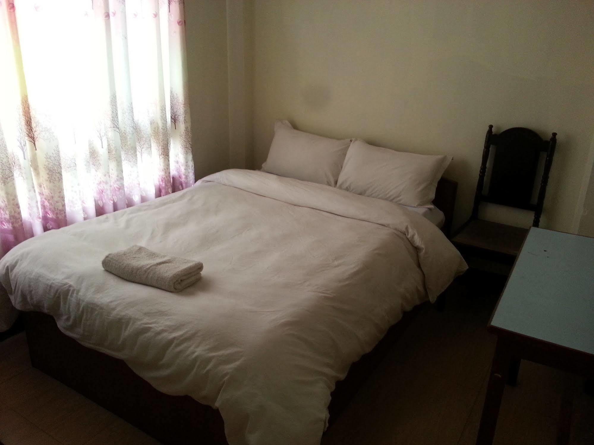 Hotel Florid Kathmandu Esterno foto