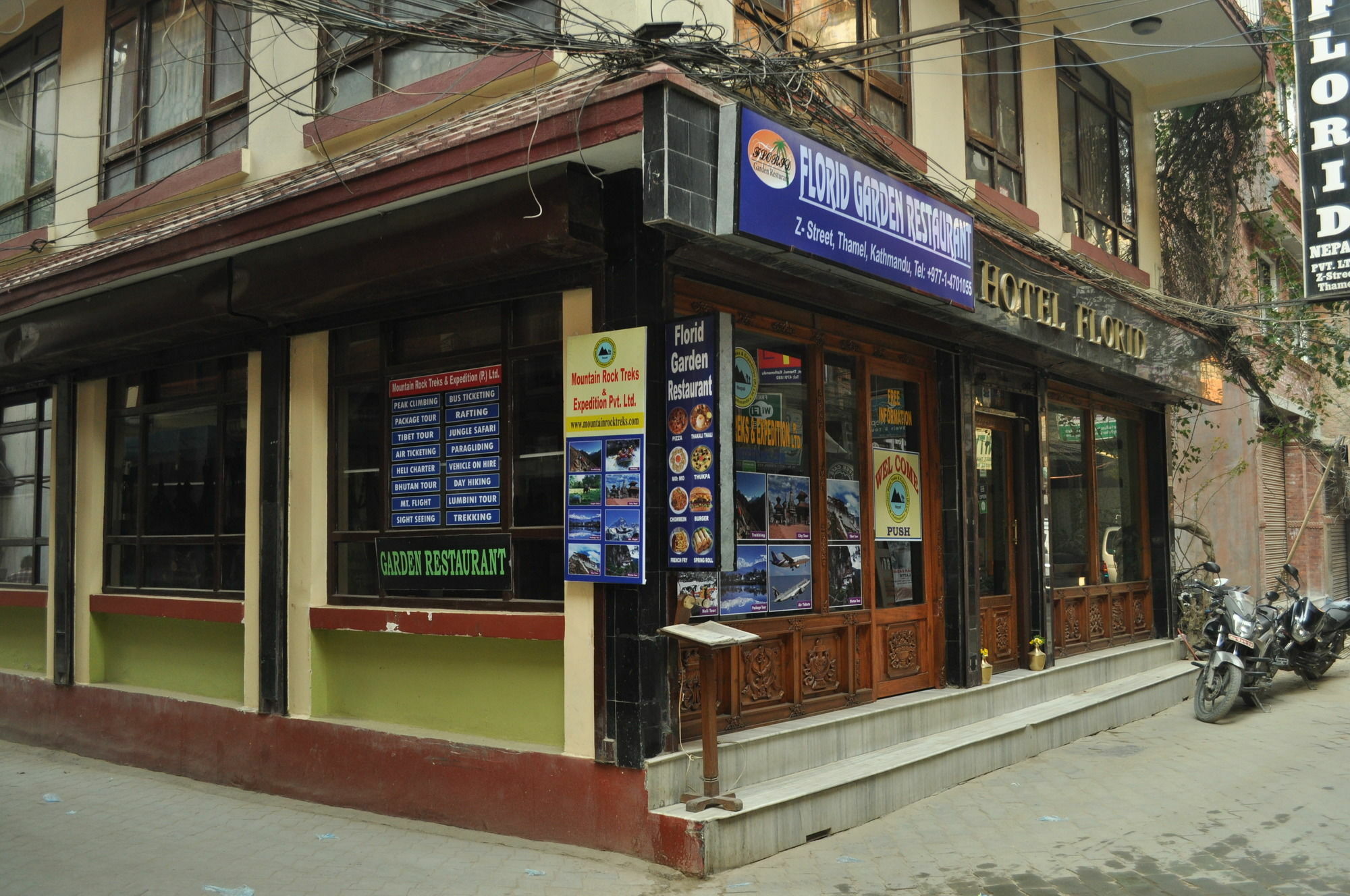 Hotel Florid Kathmandu Esterno foto
